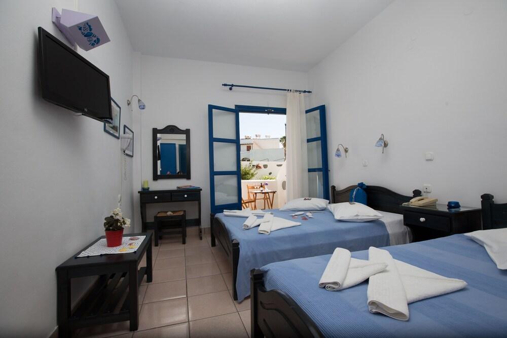 פארוס Dilion Hotel מראה חיצוני תמונה