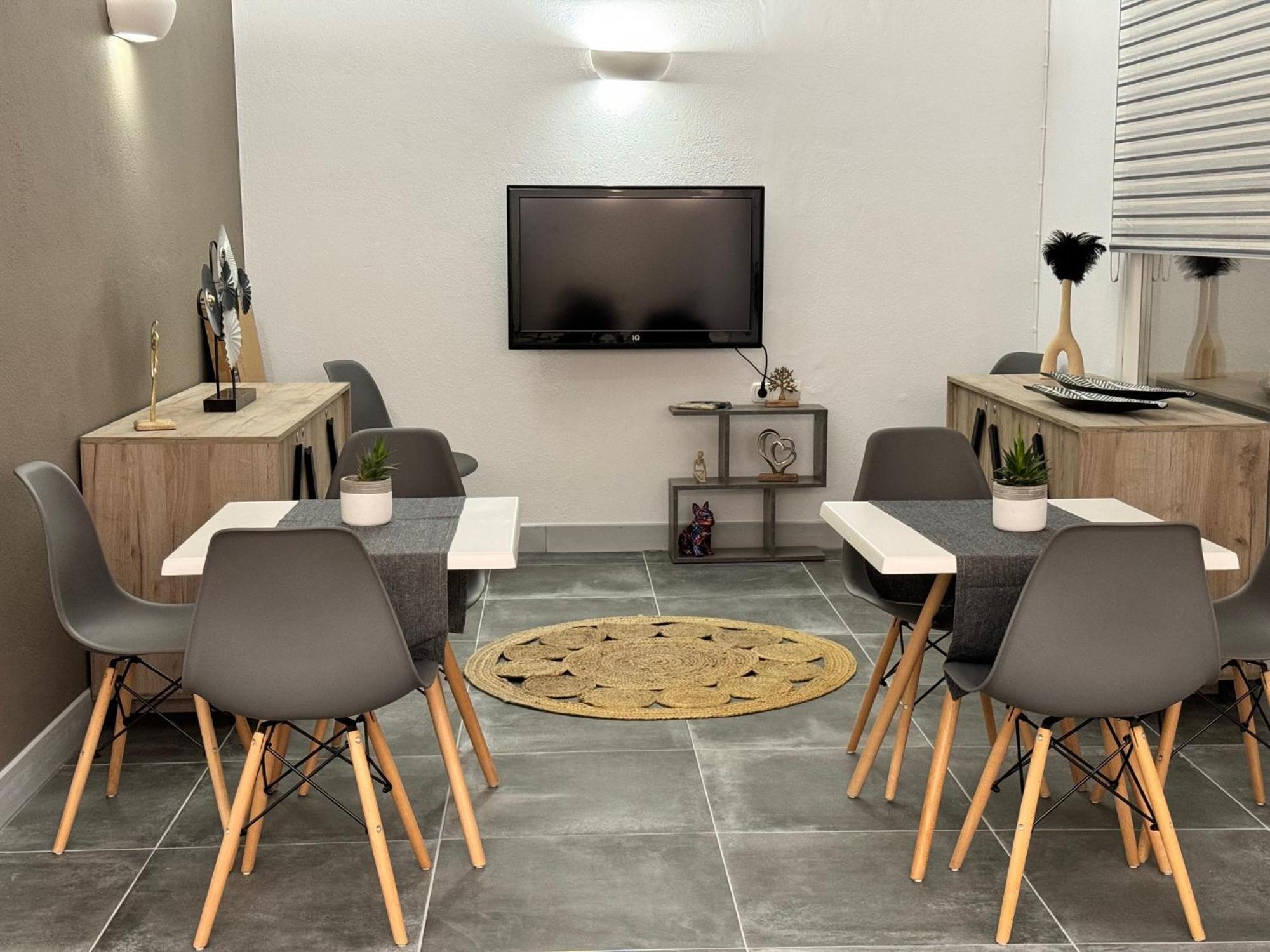 פארוס Dilion Hotel מראה חיצוני תמונה