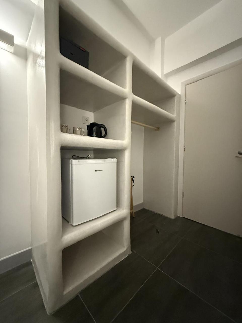פארוס Dilion Hotel מראה חיצוני תמונה